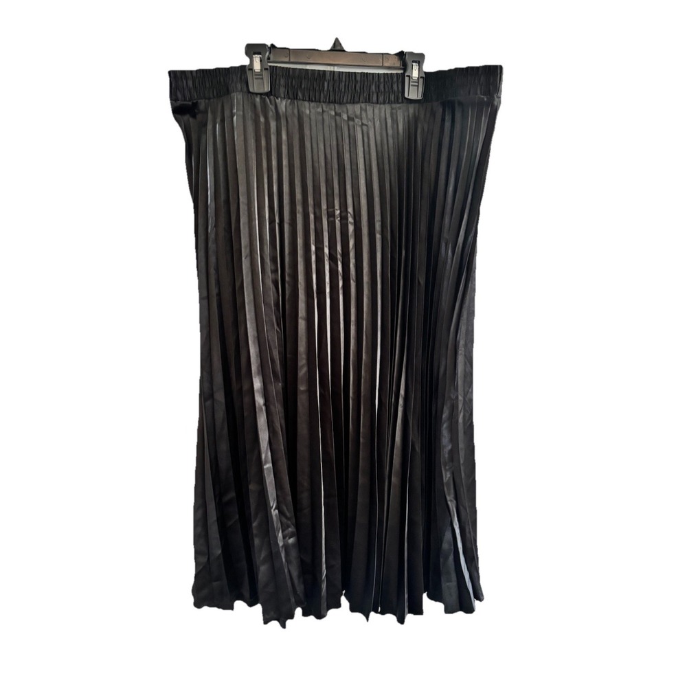 Satin Pleated Skirt Midi Asymmetrical Black Stretch Waste Size XL (36x31)‎ Serra